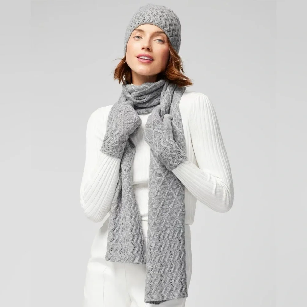 WHBM GRAY RHINESTONE PATTERNED SCARF